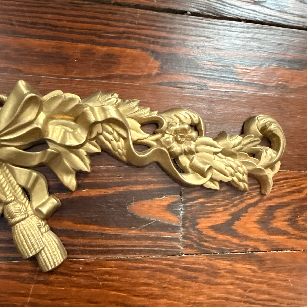 vintage floral swag plaque