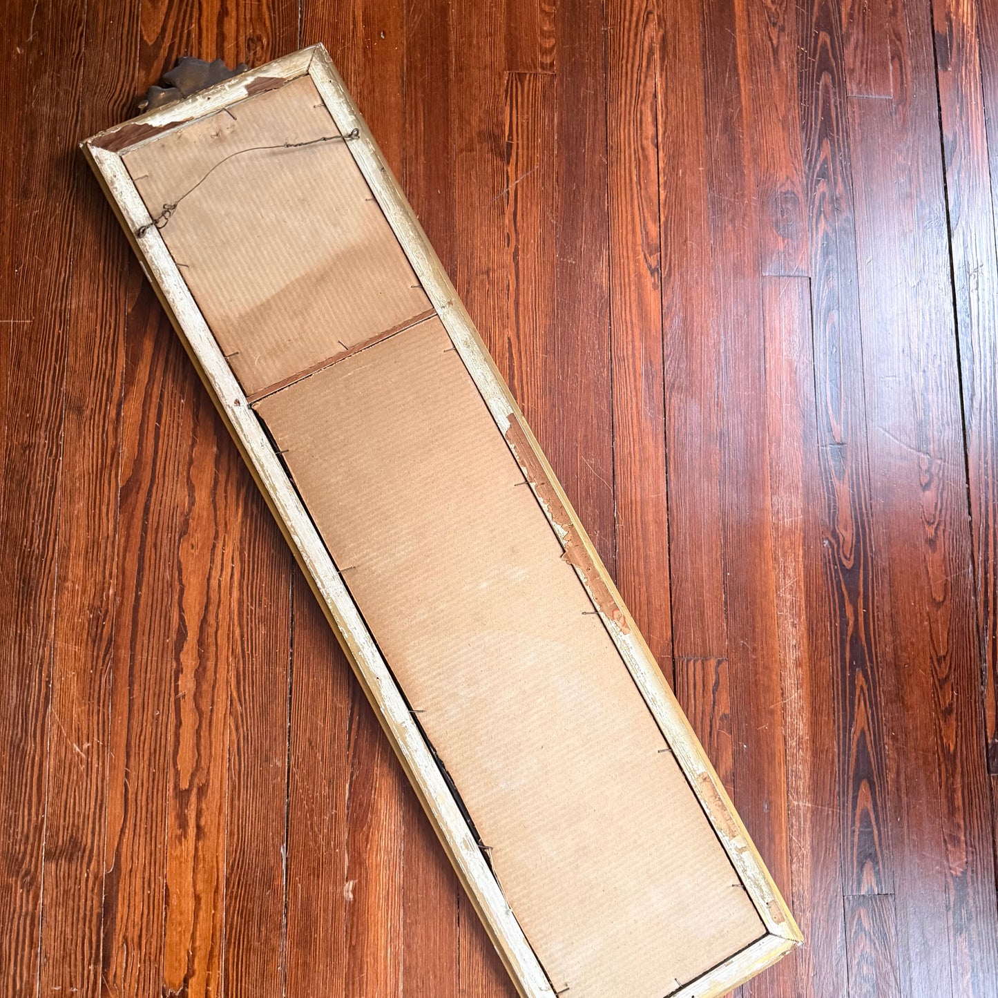 antique wall mirror with lady print