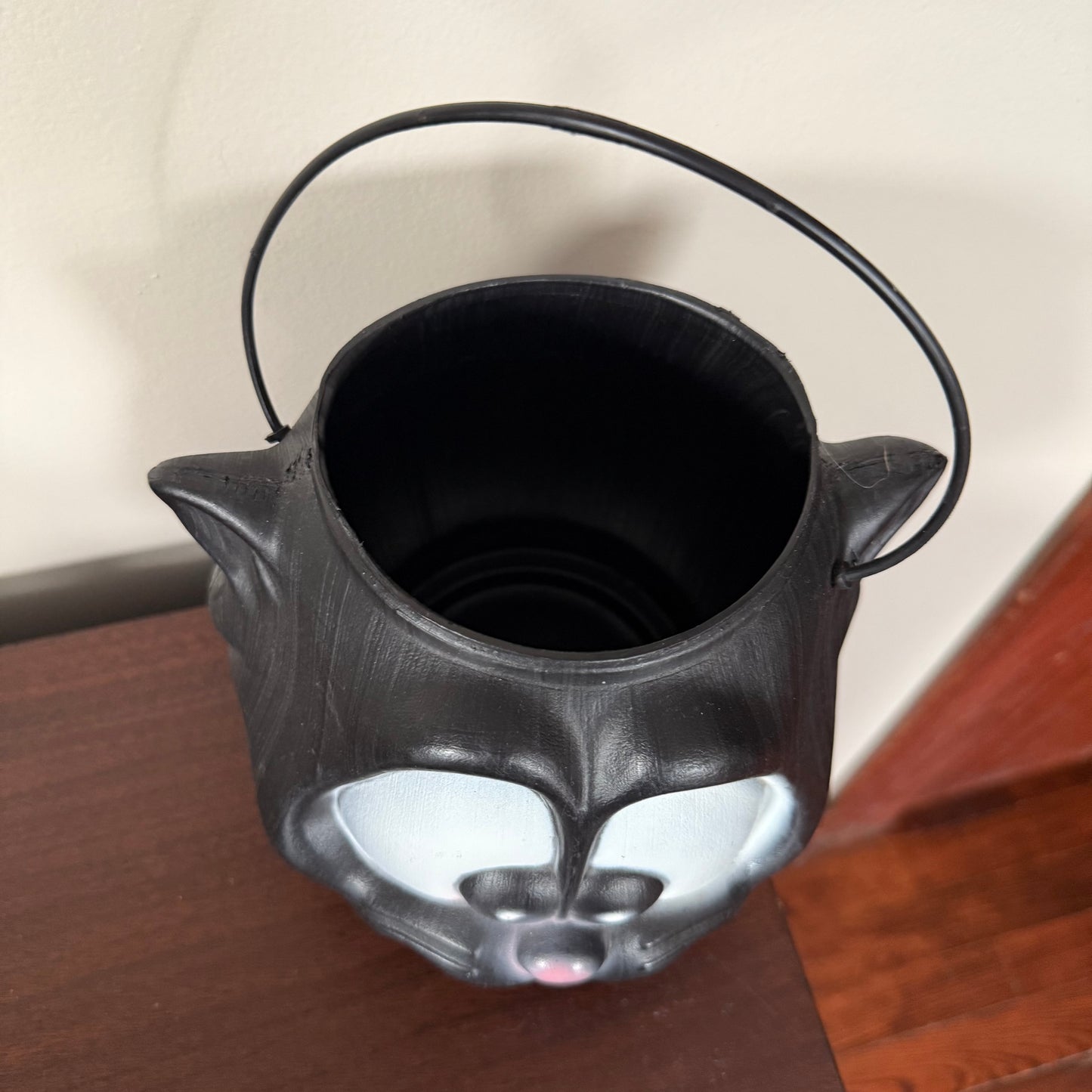 1980’s blow mold cat bucket