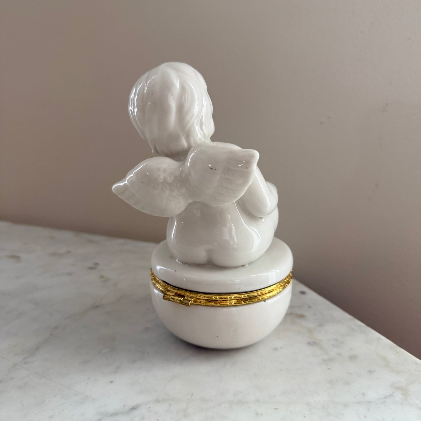 ceramic cherub jewelry holder