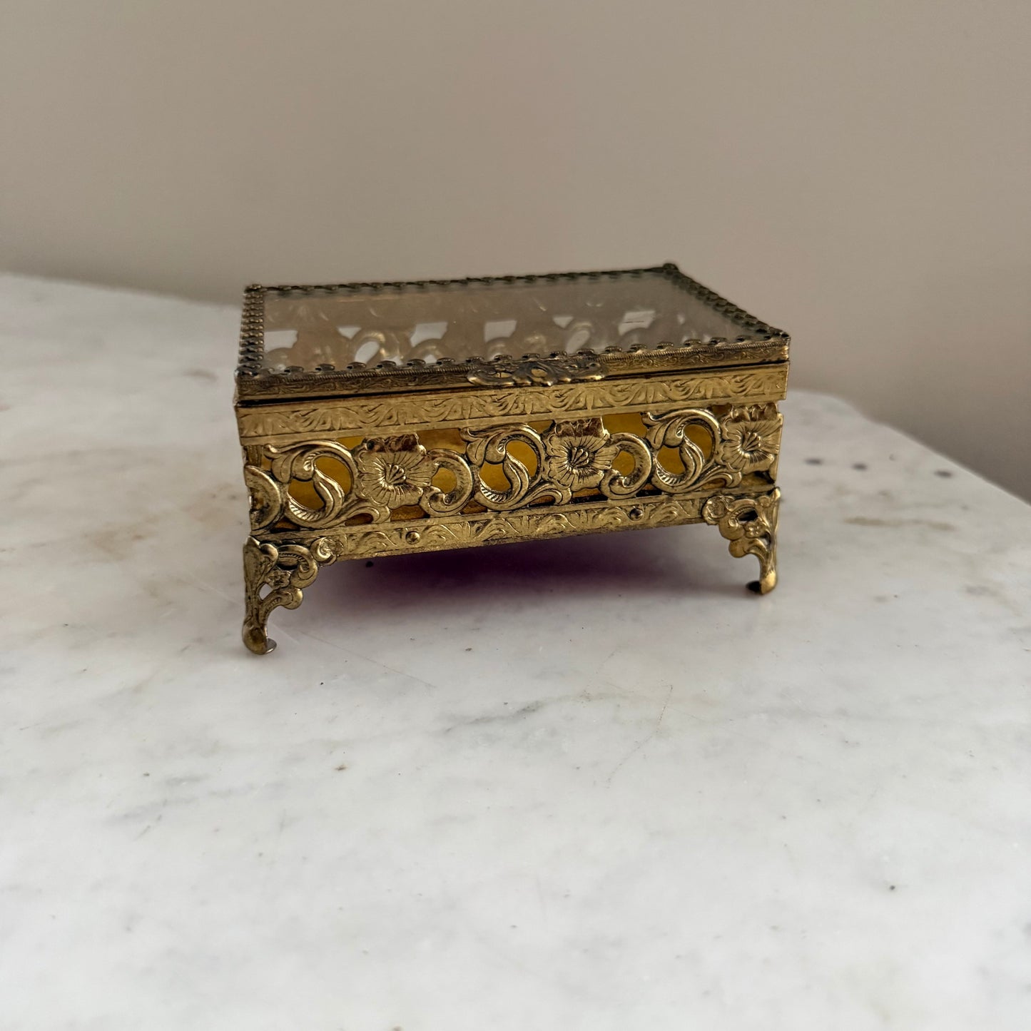 gold filigree jewelry casket