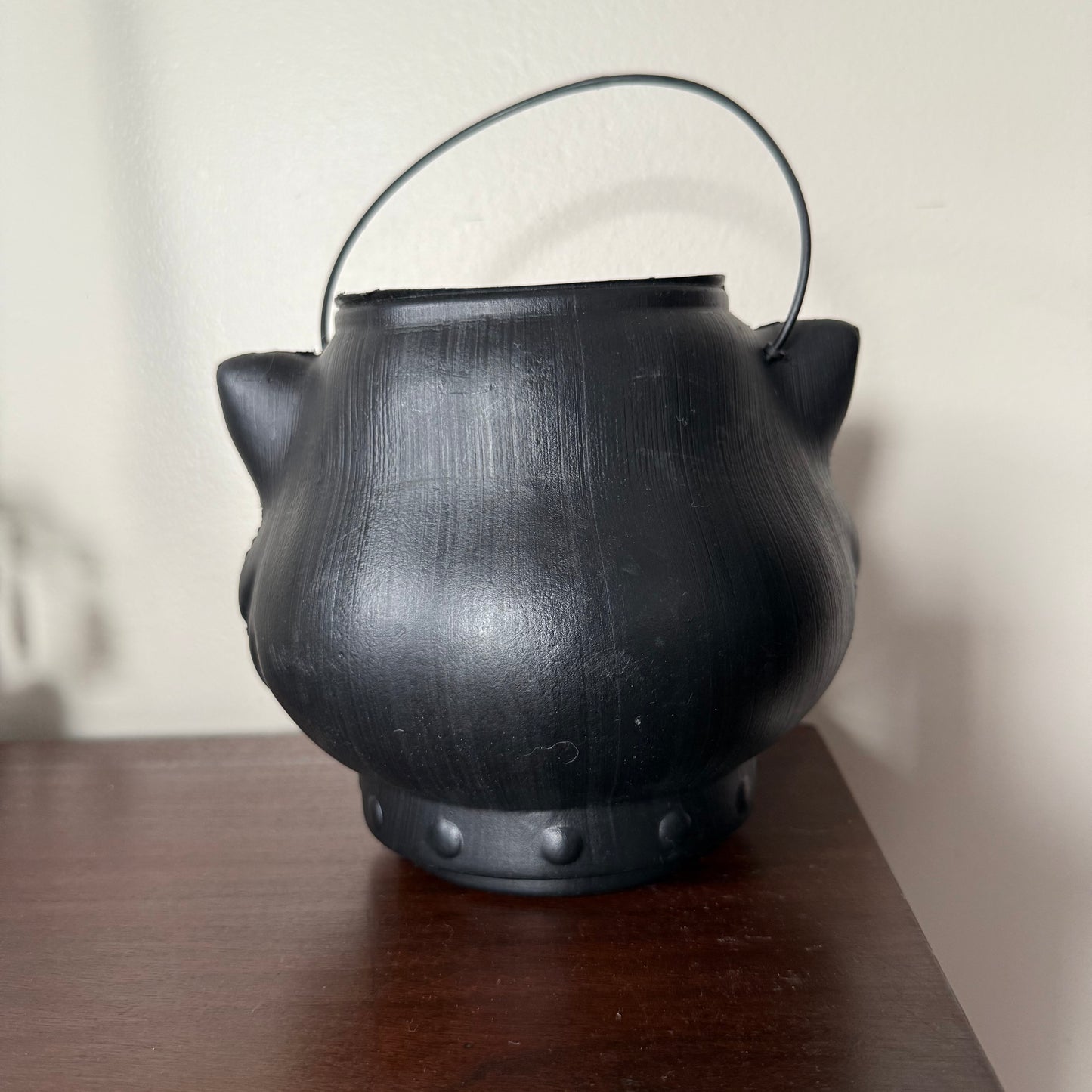 1980’s blow mold cat bucket