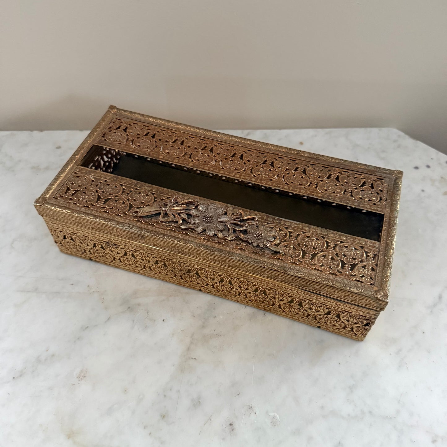 gold filigree tissue box cover