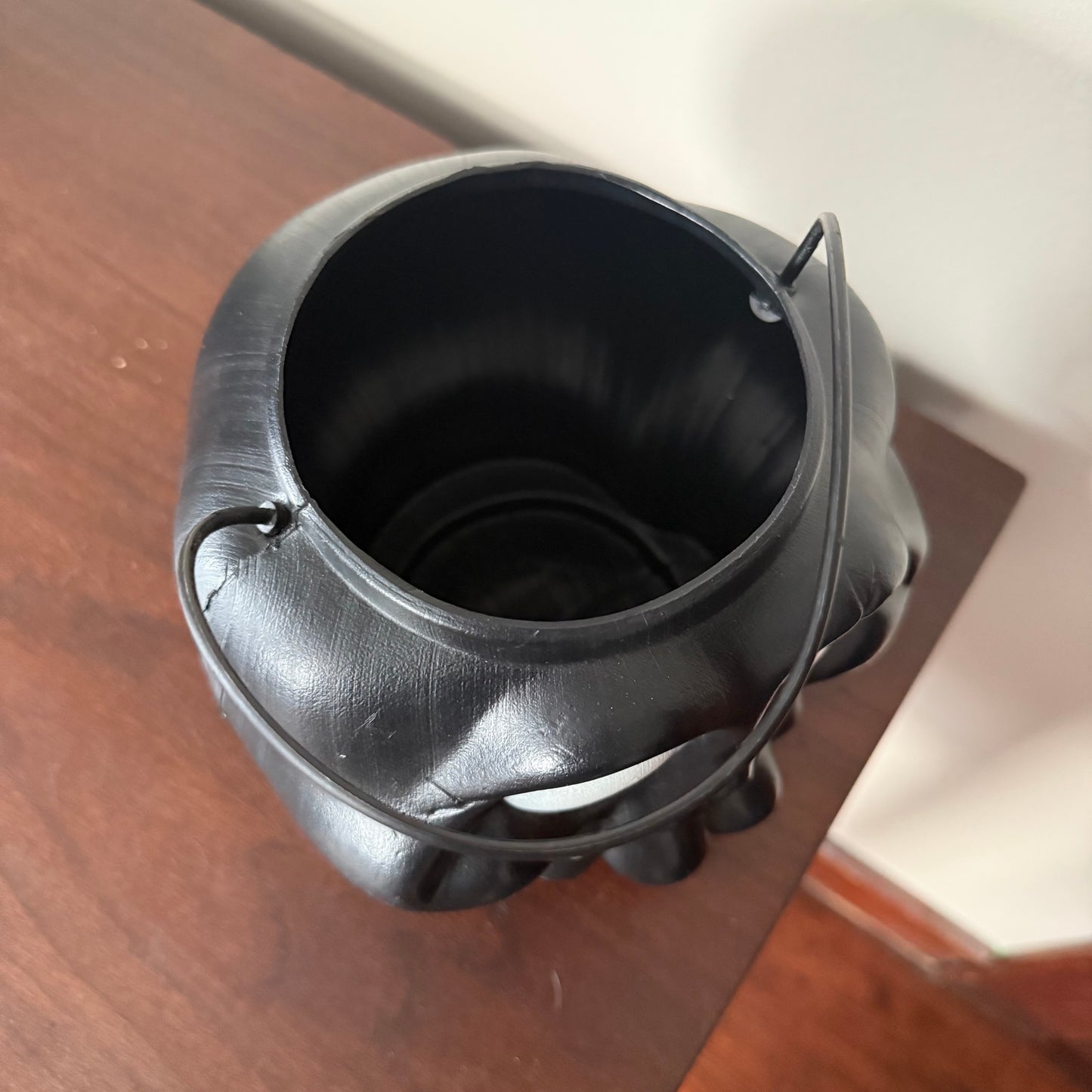 blow mold skull bucket