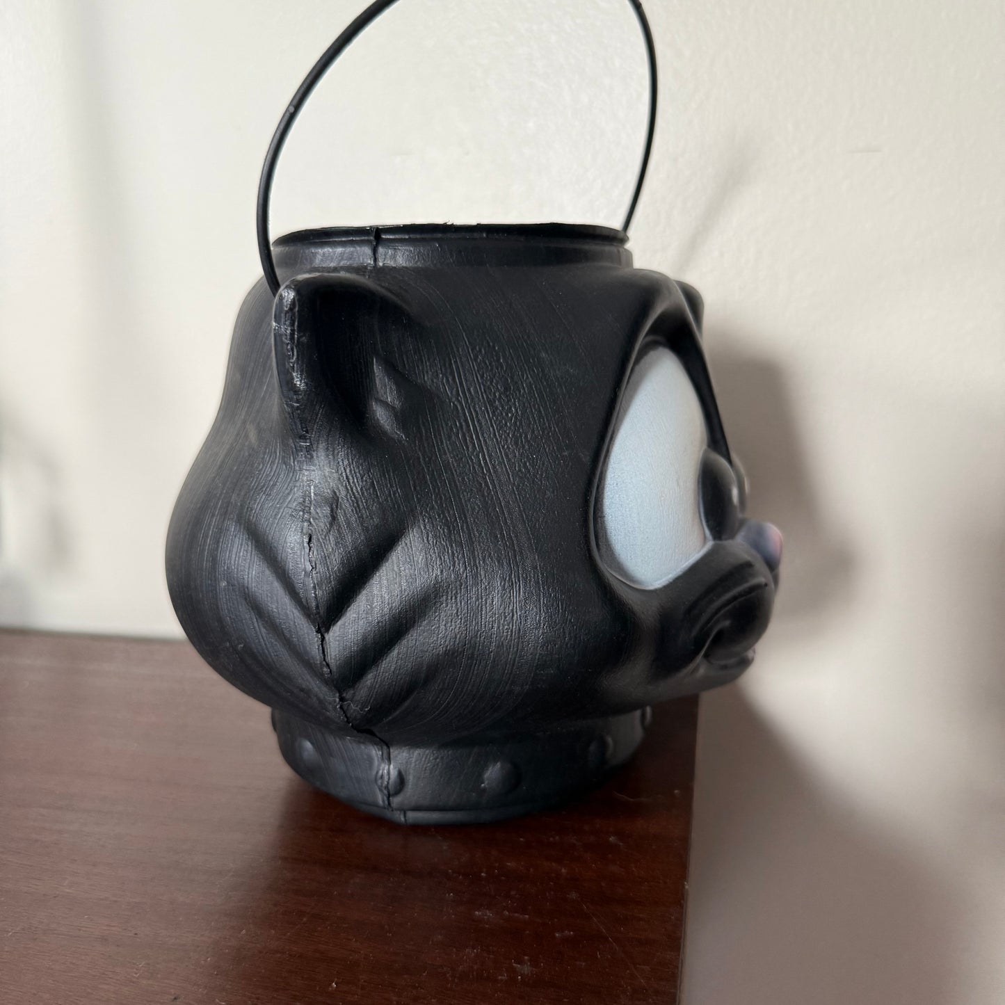 1980’s blow mold cat bucket