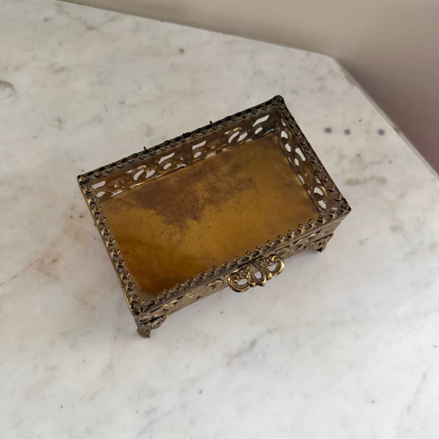 gold filigree jewelry casket
