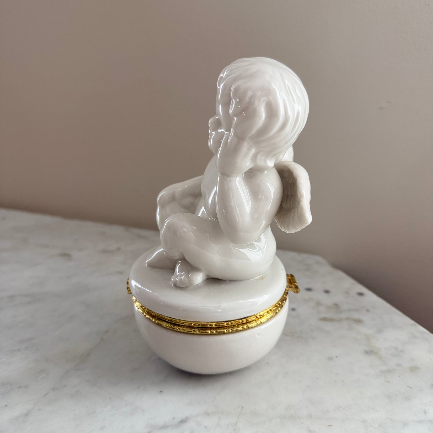 ceramic cherub jewelry holder