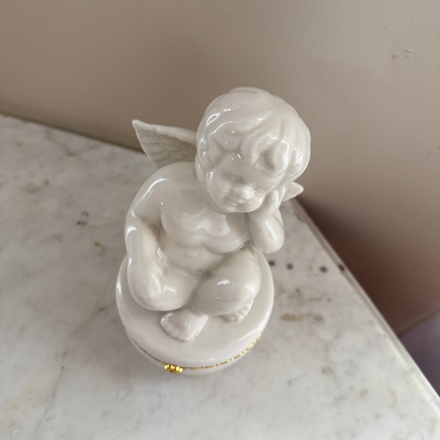 ceramic cherub jewelry holder