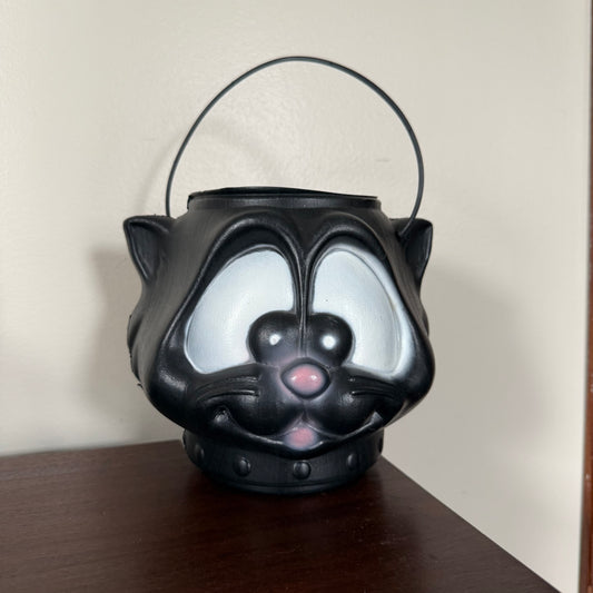 1980’s blow mold cat bucket