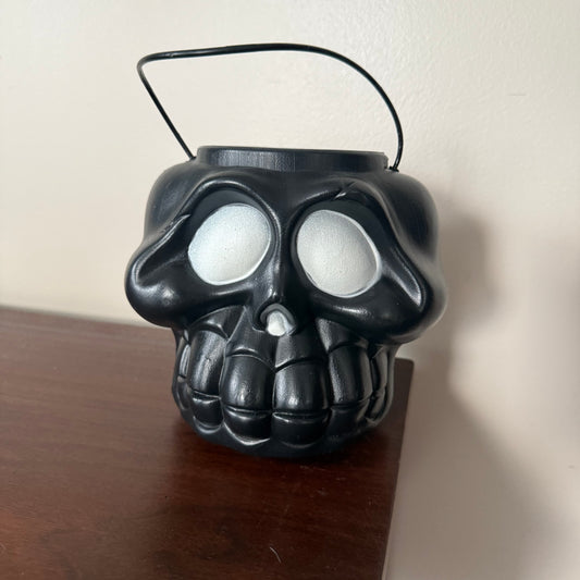 blow mold skull bucket