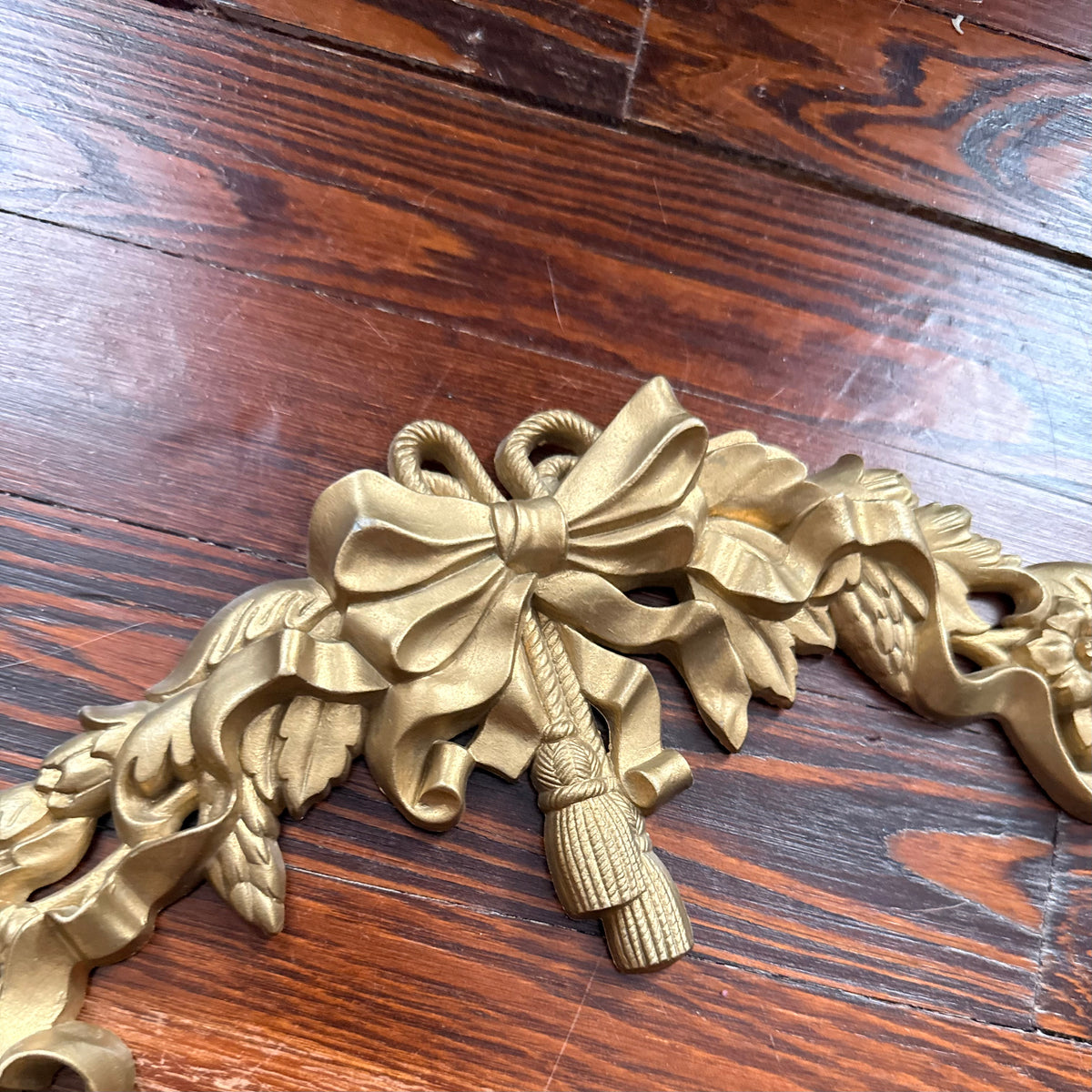 vintage floral swag plaque