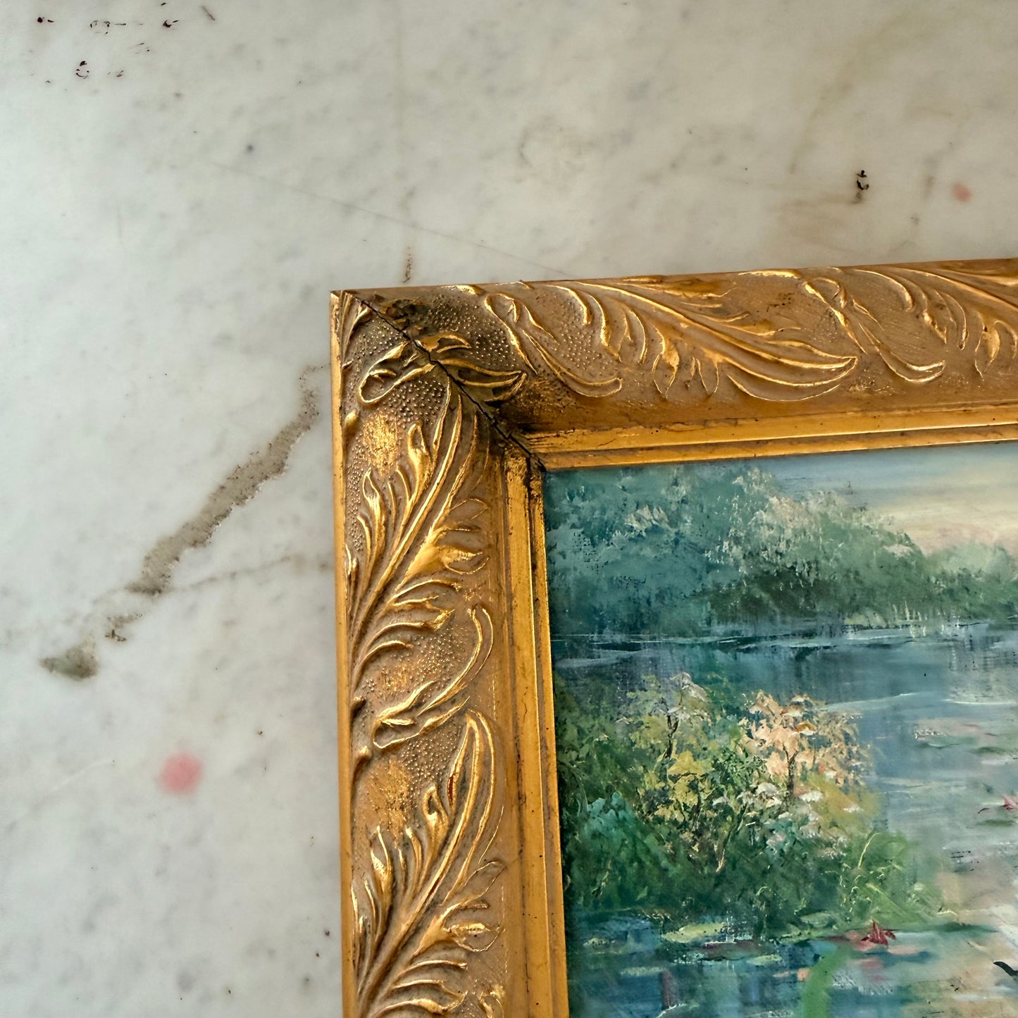 vintage swan painting in gilt frame